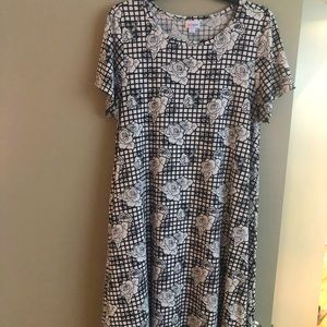 LuLaRoe Black and White Checkered Floral Carly